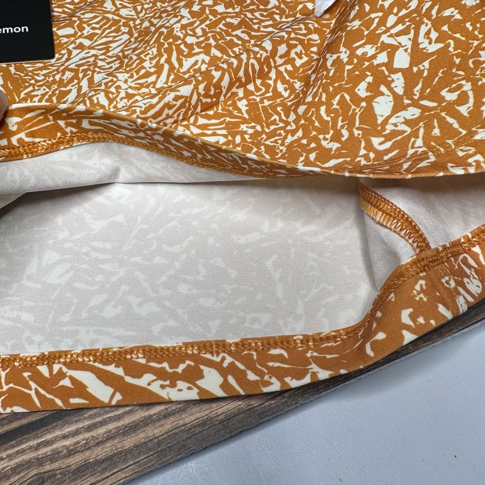 Lululemon Pool Short 7” NWT Size Small (Crunch Max Lemon Sorbet Autumn Orange) - Picture 3 of 14